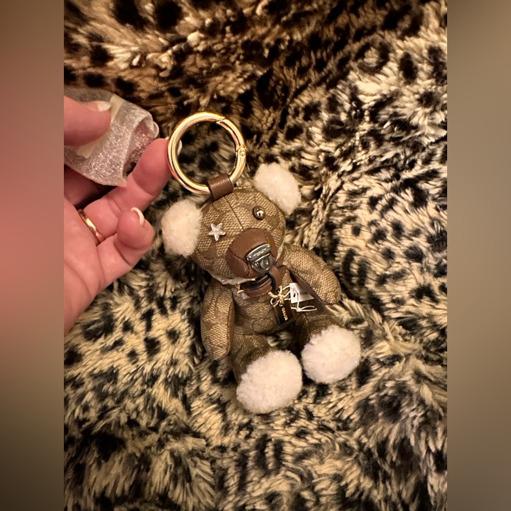 Coach bear RARE!!!! - Picture 3 of 16